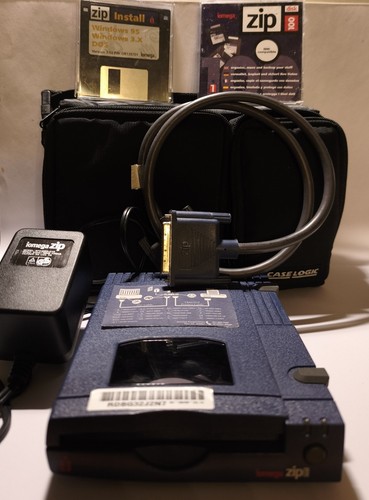 Iomega zip drive 100mb - drive, z100p2