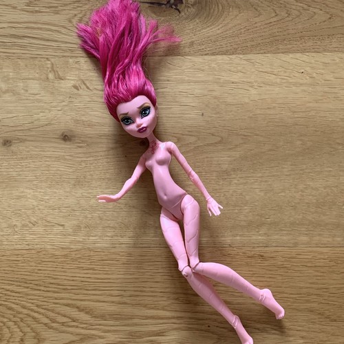 Monster high doll gigi - high,