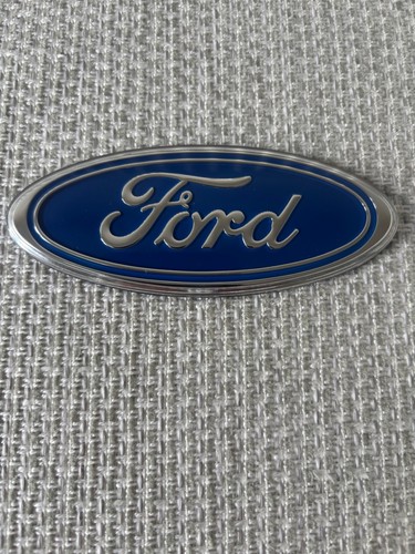 Original light blue ford - light,
