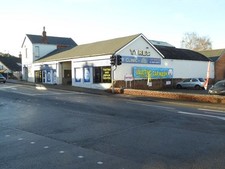 Photo 6x4 Tyre fitters Great Malvern Tyre fitters in Malvern Link. c2016