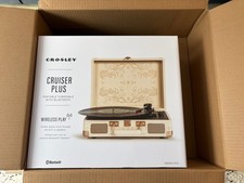 Crosley UO Exclusive Cruiser