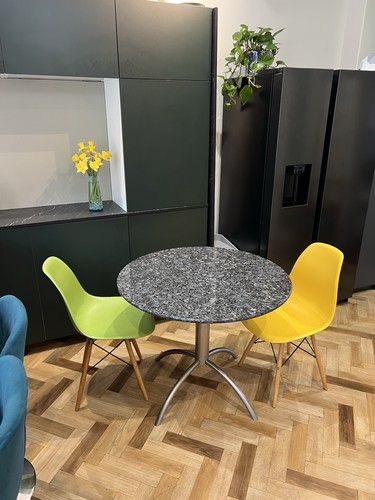 Circular granite kitchen - circular,