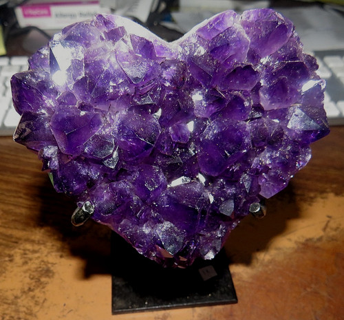 Large amethyst crystal - large,