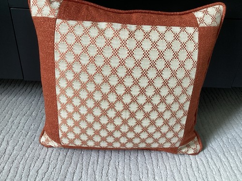 Colefax fowler radnor cushion - colefax&fowler,