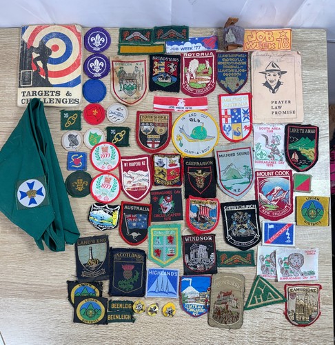 Vintage 1970s scout badge - scout,