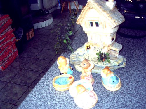 Pendelfin rabbits house - house, with