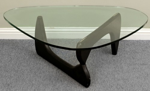Isamu noguchi glass - glass, ash