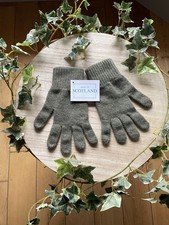 Ladies  100% 4 ply GREEN MIX cashmere gloves