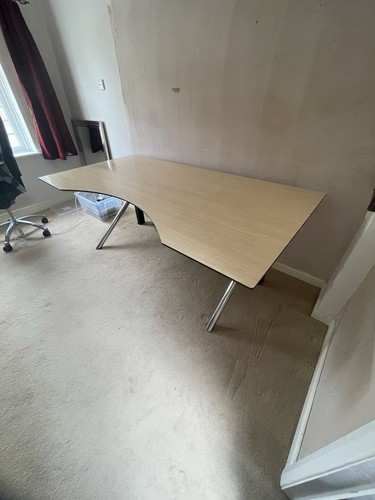 Large electric height - large,