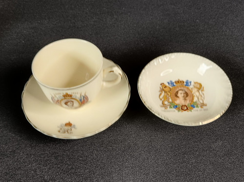 1953 queen elizabeth - queen,