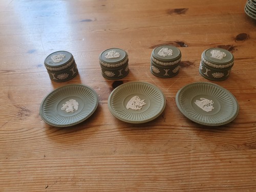Vintage wedgewood green small - vintage,