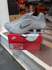 W Nike Shox R4 Cement Grey