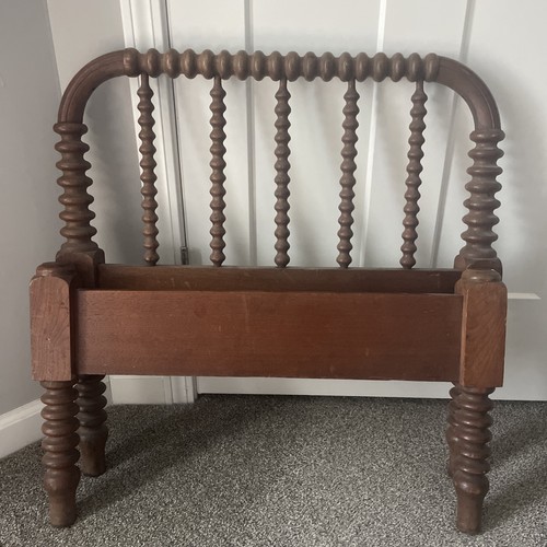 Jenny lind bed spindle - jenny,