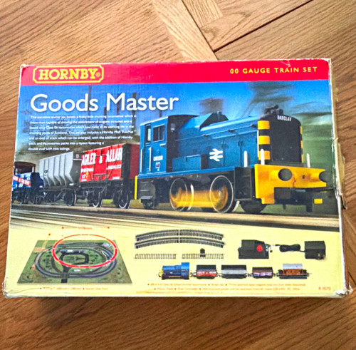 Hornby goods master - oo, gauge
