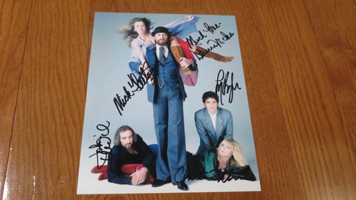 Fleetwood mac autographed hand - fleetwood,