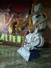 SIDESHOW COLLECTIBLES DOG