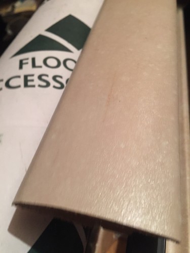 Quickstep cream tile effect - cream,