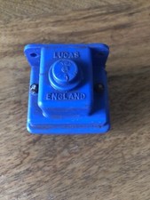 Classic car Lucas flasher