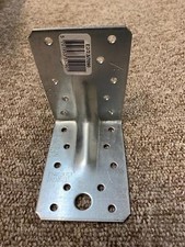 Simpson E2/2.5/7090 Reinforced Angle Bracket (12)