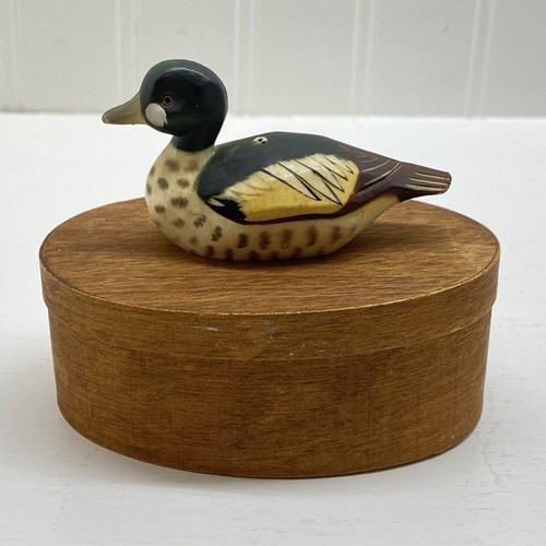 Wooden oval shaker box - oval,