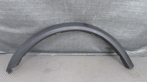 Front left mudguard - front,