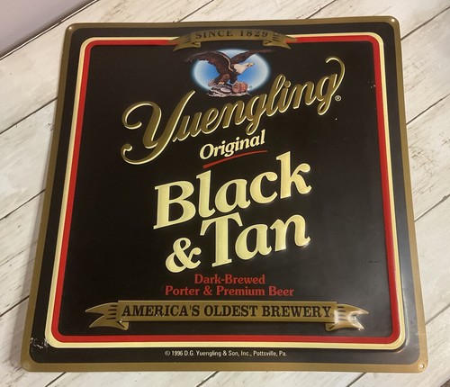 Yuengling black tan beer - black,