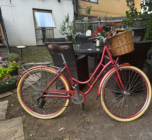 Raleigh willow 700c bike - willow, in