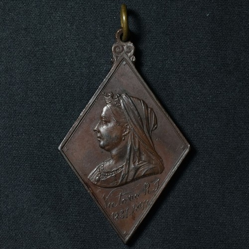 1897 victoria diamond - 1897, victoria's