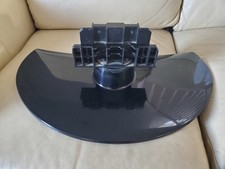 STAND  LG 37 LH 3000  T V. 