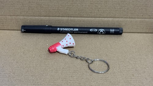 Wwe jimmy hart keyring - jimmy,