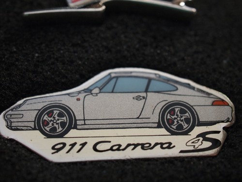 Porsche 911 carrera pin - 911,