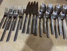 ROYAL DOULTON 18/10 FLATWARE