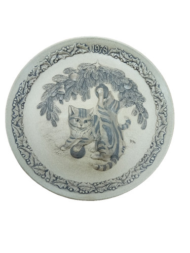 Poole pottery collector plate - pottery,