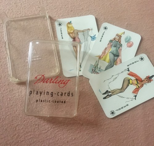 Rare complete 1955 darling pin - complete,
