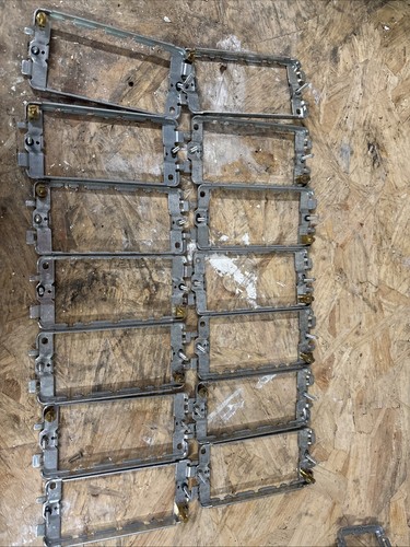 Grid switch mounting - mounting, plates