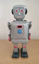 Sparkling Mike Walking Tin