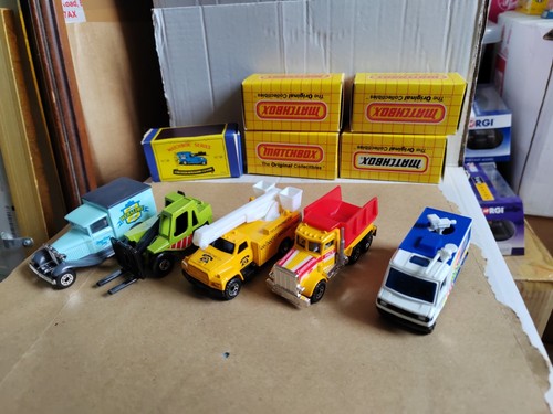 Lot boxed matchbox models - 5,