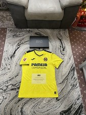 Villarreal Match Worn Signed