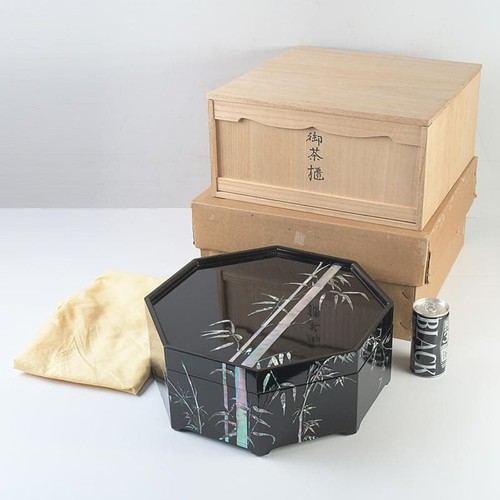 Sokei black lacquer - lacquer, raden