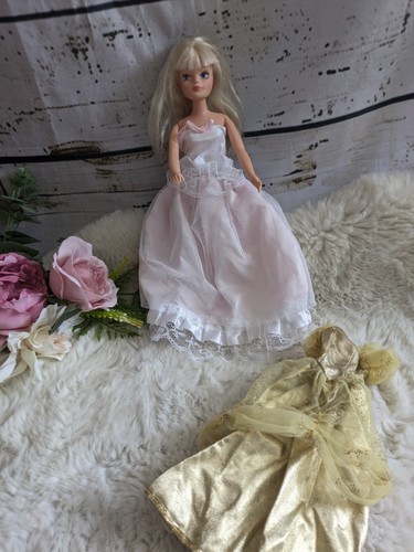 Vintage sindy doll - vintage, with