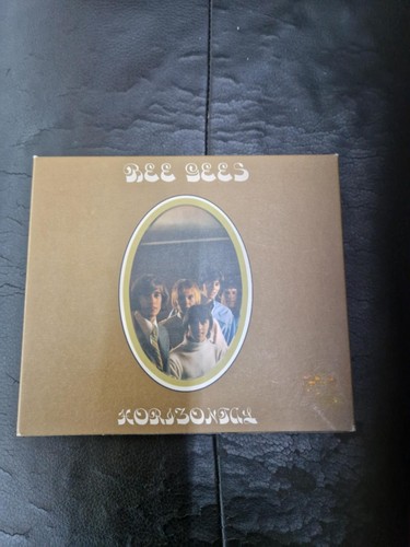 2xcd bee gees horizontal - gees,