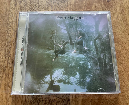 Fresh maggots hatched - maggots, (1971)