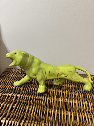 Vintage hand painted - hand-painted, lime