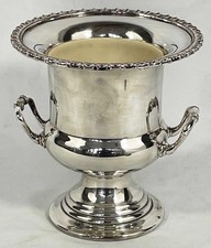 VINTAGE SILVER PLATED CHAMPAGNE ICE BUCKET Wine Champagne Stand Cooler a