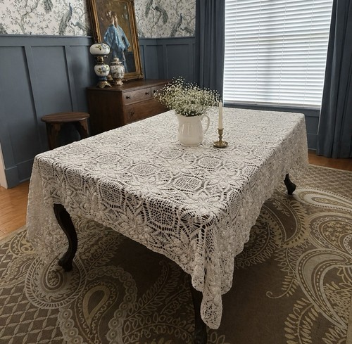 Vintage hand crochet bedspread - crochet,
