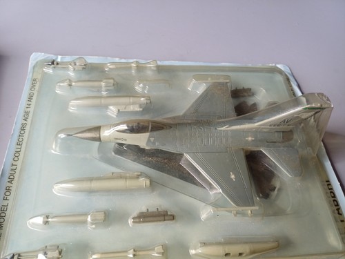 Fabbri diecast model 100 - diecast, 1:100