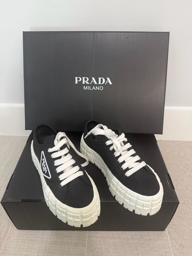 Prada double wheel nylon - double,