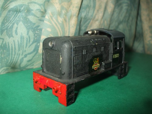 Triang hornby dock - dock, shunter