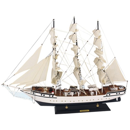 Sailing ship danmark model - sailing,