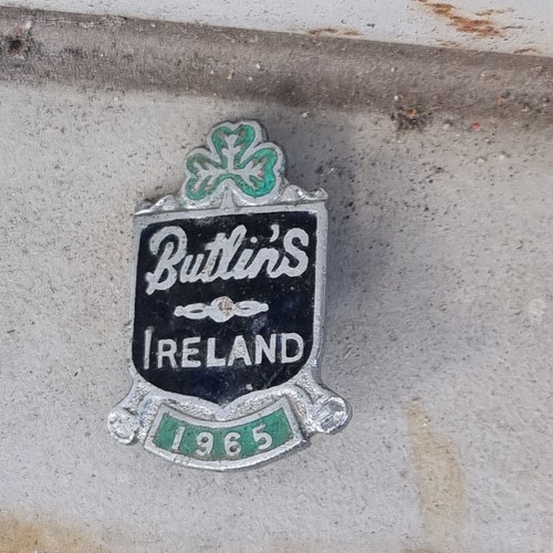 Butlins holiday camp badge - holiday,